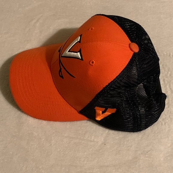 University of Virginia Cavaliers hat - Picture 2 of 7
